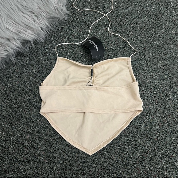 PRETTYLITTLETHING Nude Beige Front Ruched Ribbed Halter-neck Cropped Top Shirt S - Picture 7 of 16